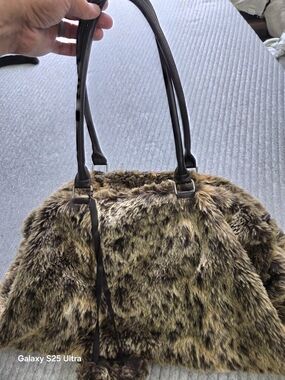 Faux Fur Leopard-Print Tote Bag - Brown Bueno Brand